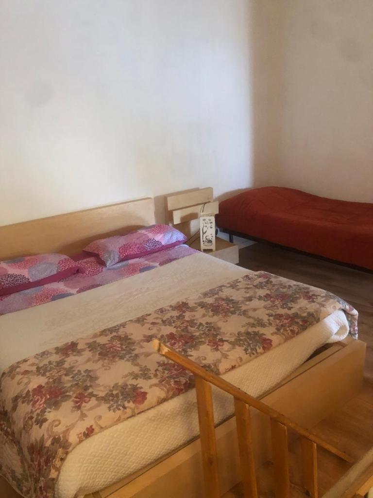 Lovely 1 Room Bedroom Loft, 20 Mins To Bgy Airport Pradalunga Ngoại thất bức ảnh